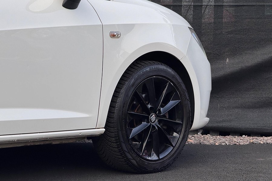 2017 SEAT Ibiza photo 9
