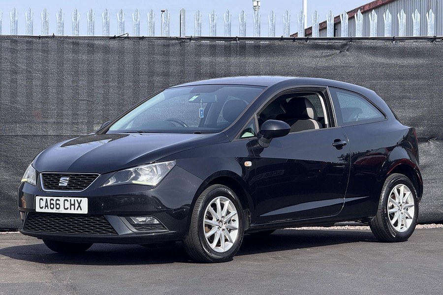 2016 SEAT Ibiza photo 9