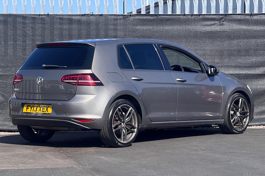 2013 Volkswagen Golf photo 7