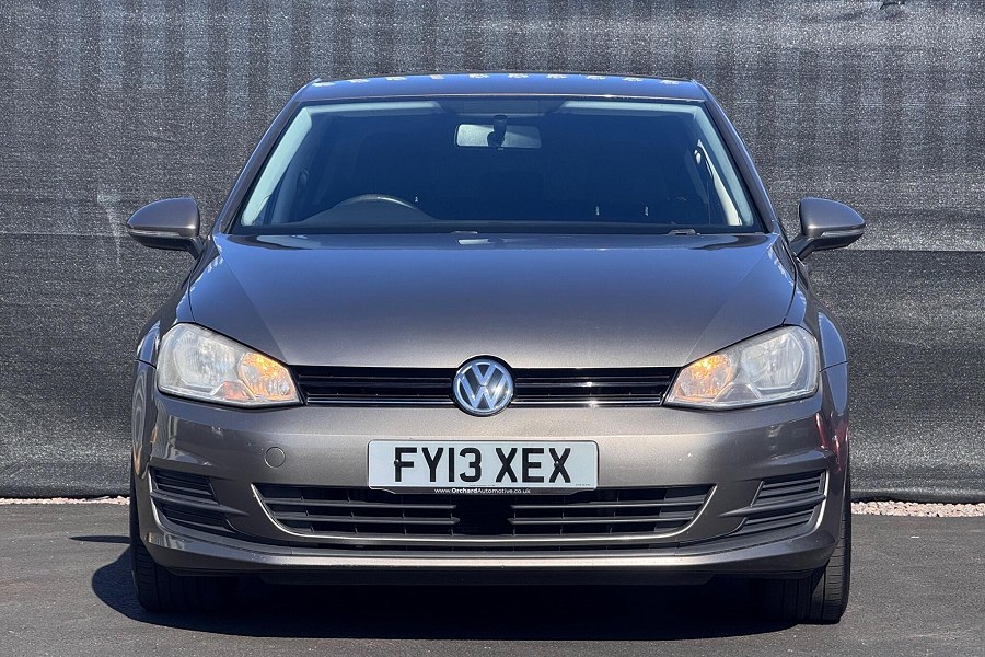 2013 Volkswagen Golf photo 4