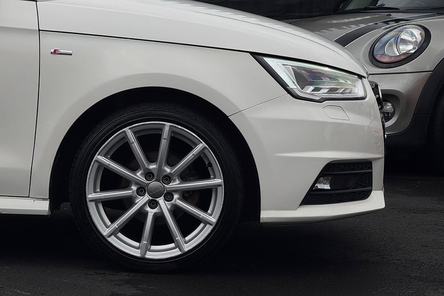 2018 Audi A1 photo 9