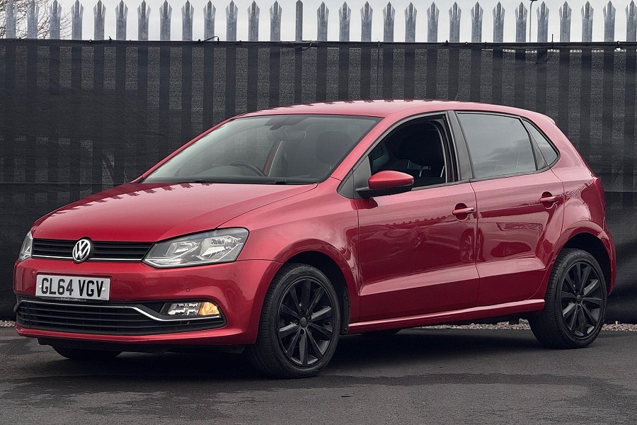 2015 Volkswagen Polo photo 13
