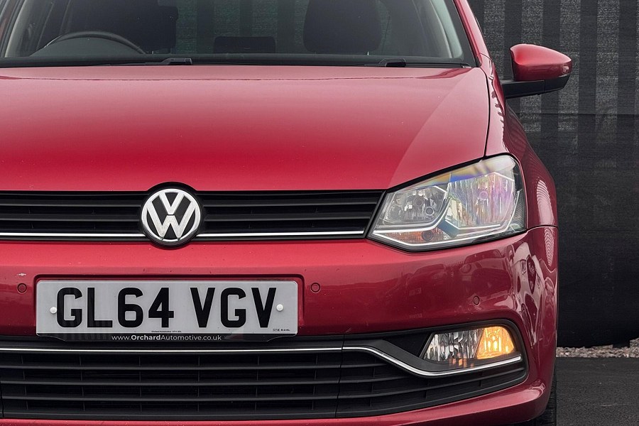 2015 Volkswagen Polo photo 11