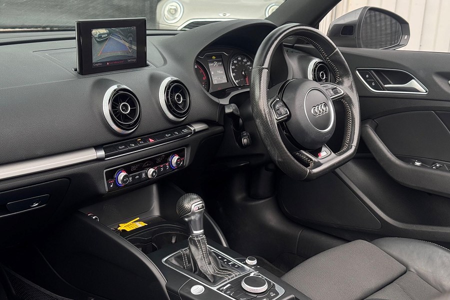2015 Audi A3 Cabriolet photo 10