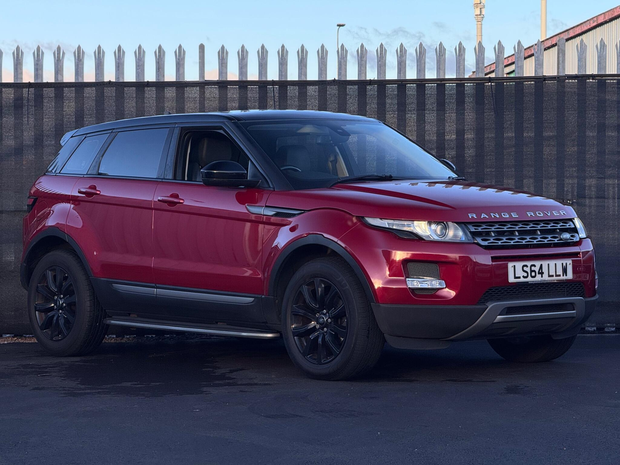 2014 Land Rover Range Rover Evoque 2.2 eD4 Pure FWD Euro 5 (s/s) 5dr for sale at Bestway Autos