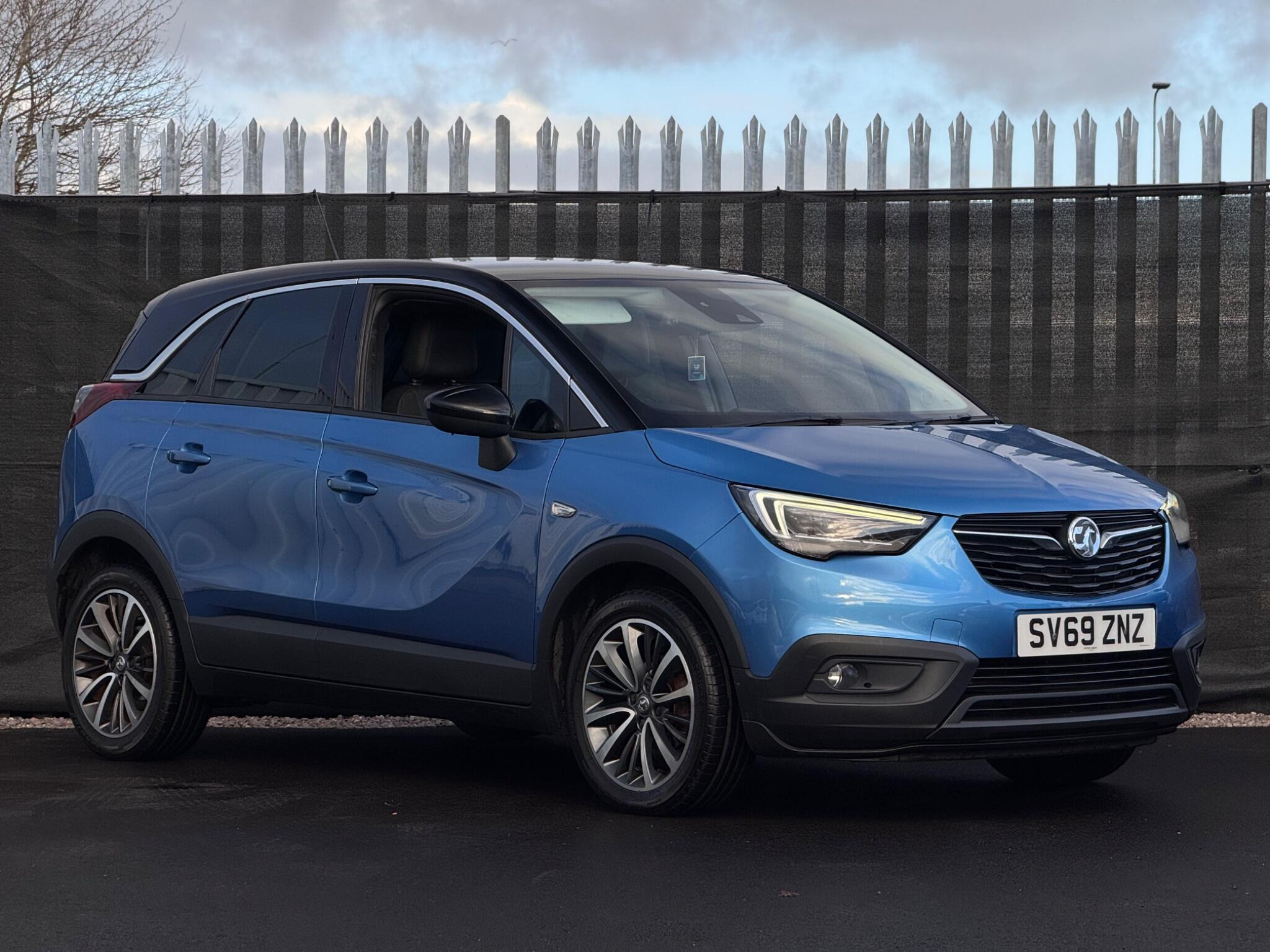 2019 Vauxhall Crossland X 1.5 Turbo D Elite Euro 6 (s/s) 5dr for sale at Bestway Autos