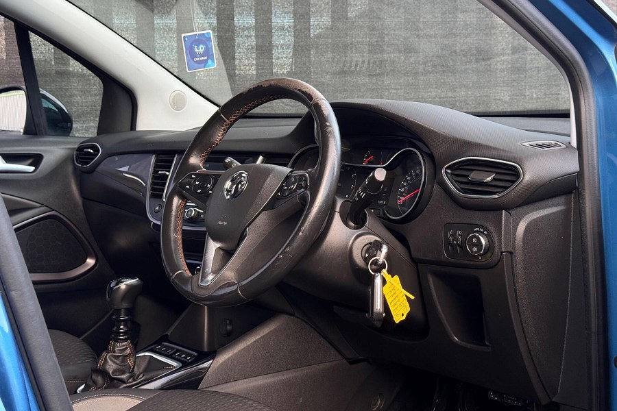 2019 Vauxhall Crossland X photo 3