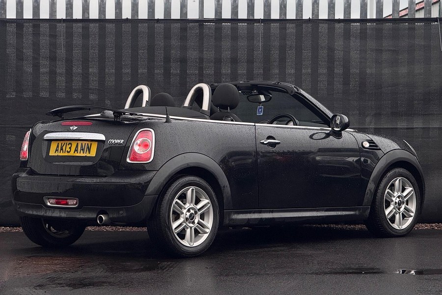 2013 MINI Roadster photo 6