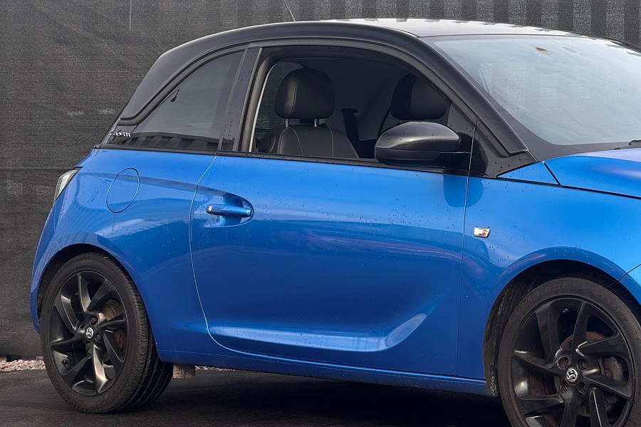 2016 Vauxhall ADAM photo 13