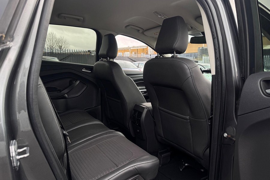 2017 Ford Kuga photo 11