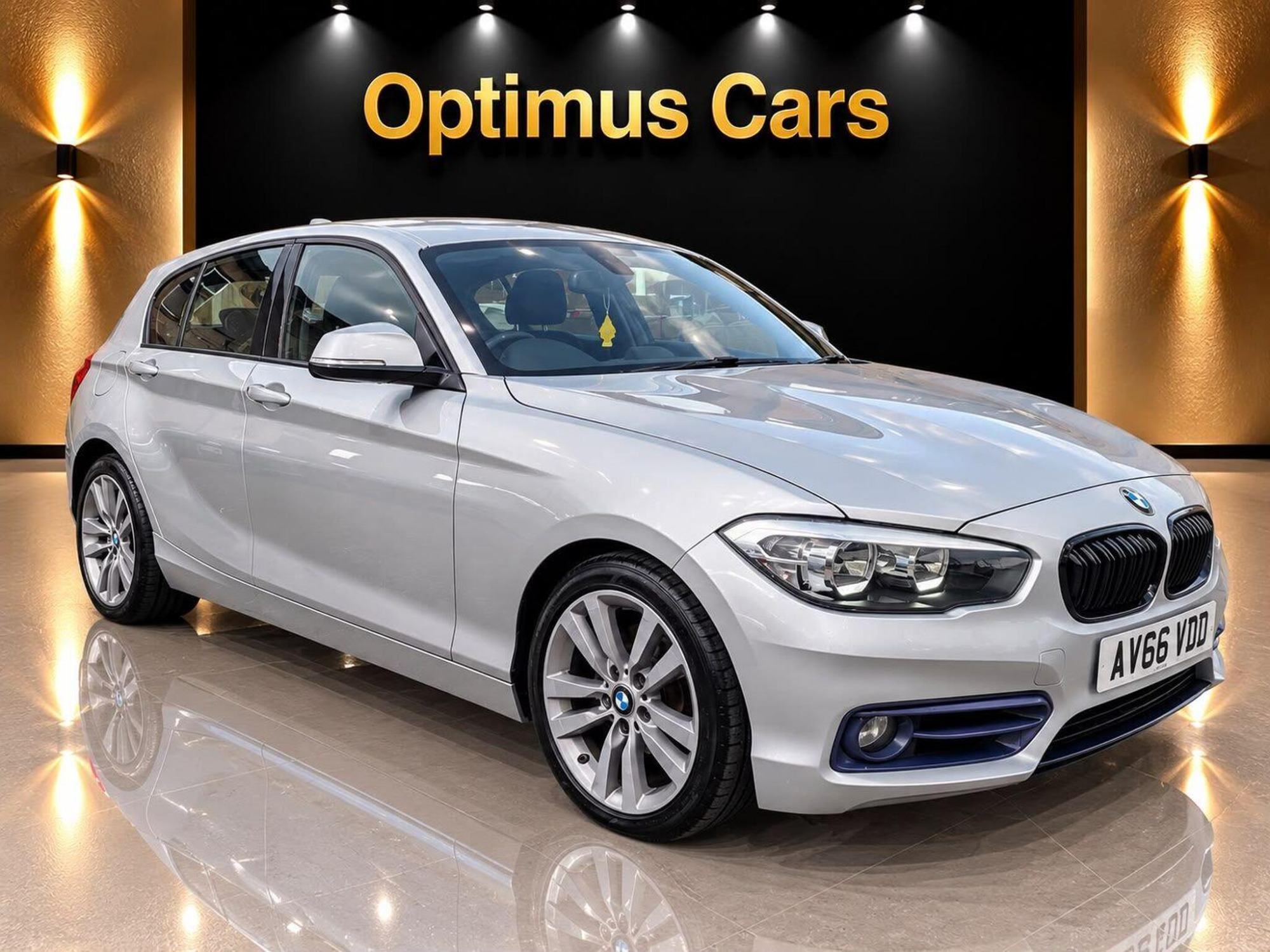 2016 BMW 1 Series 1.5 118i Sport Auto Euro 6 (s/s) 5dr for sale at Optimus Cars