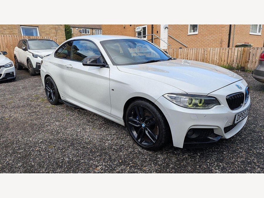 2015 BMW 2 Series photo 3