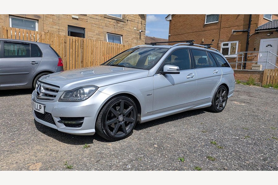 2011 Mercedes-Benz C Class photo 9