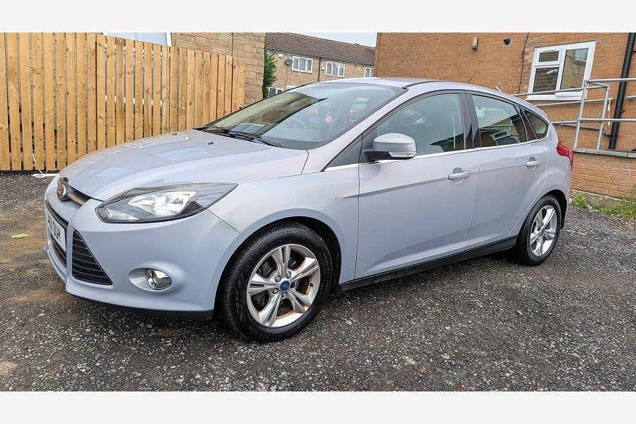 2011 Ford Focus photo 8