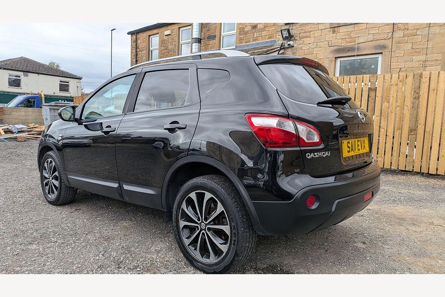 2011 Nissan Qashqai photo 12