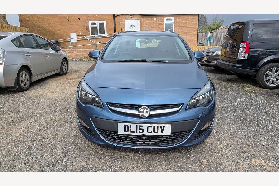 2015 Vauxhall Astra photo 5