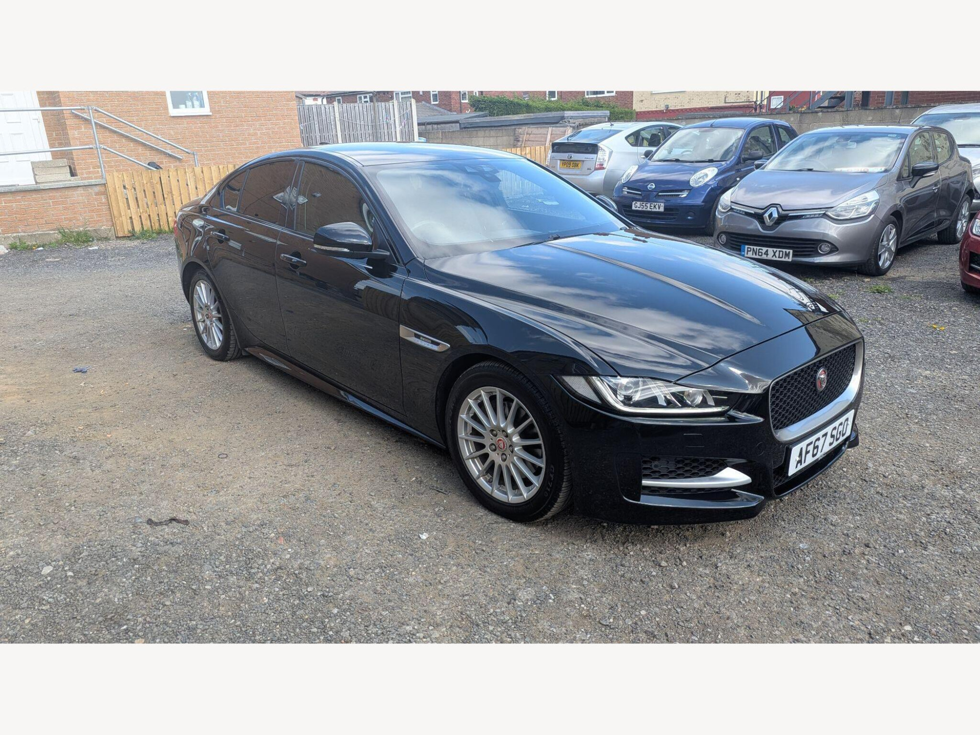 2017 Jaguar XE 2.0d R-Sport Auto Euro 6 (s/s) 4dr for sale at Optimus Cars