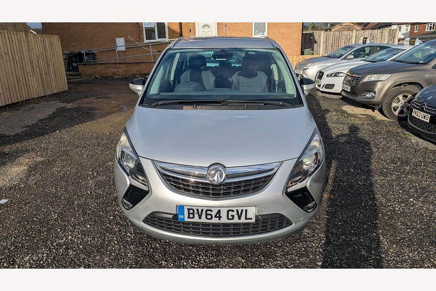 Vauxhall Zafira Tourer photo 2