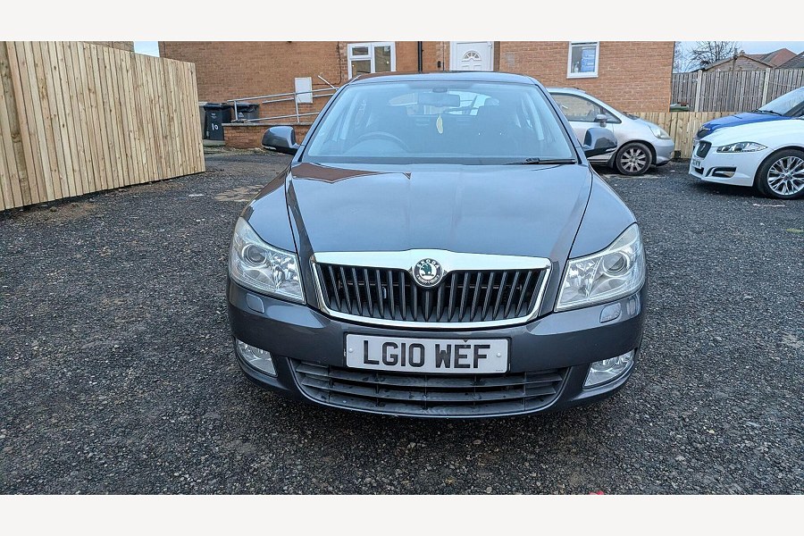 2010 Skoda Octavia photo 7