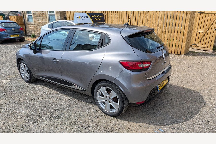 2014 Renault Clio photo 10
