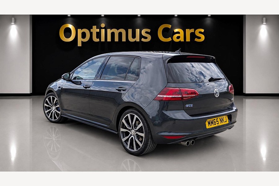 2015 Volkswagen Golf photo 11