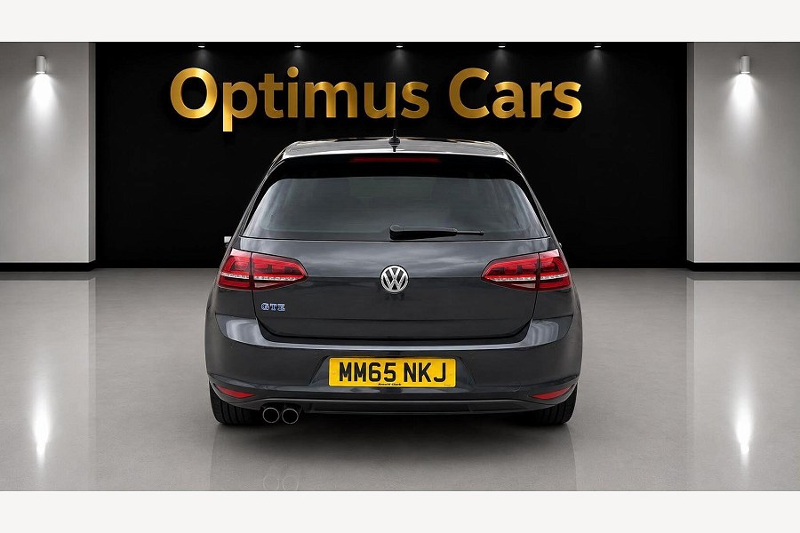 2015 Volkswagen Golf photo 13