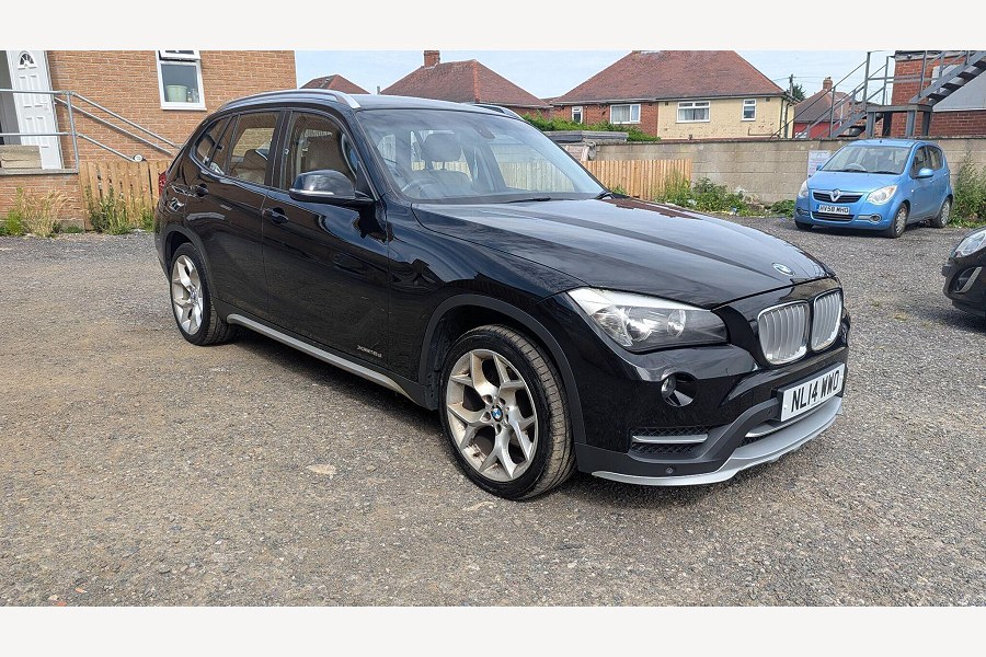 BMW X1 photo 2