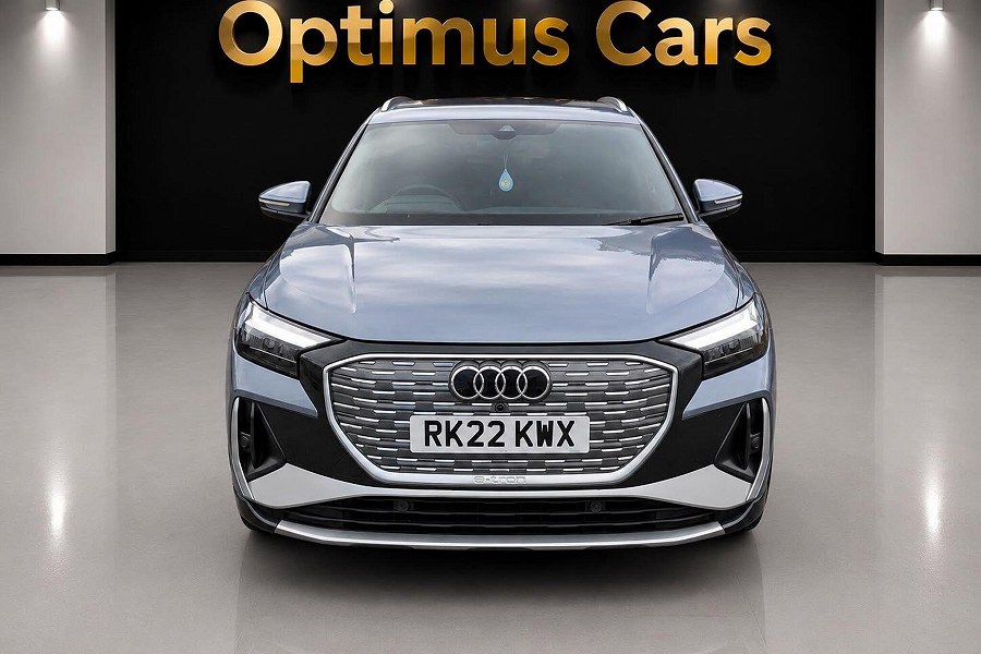 2022 Audi Q4 e-tron photo 4