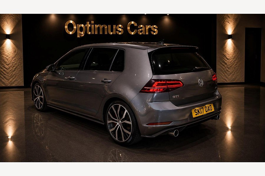 2017 Volkswagen Golf photo 10