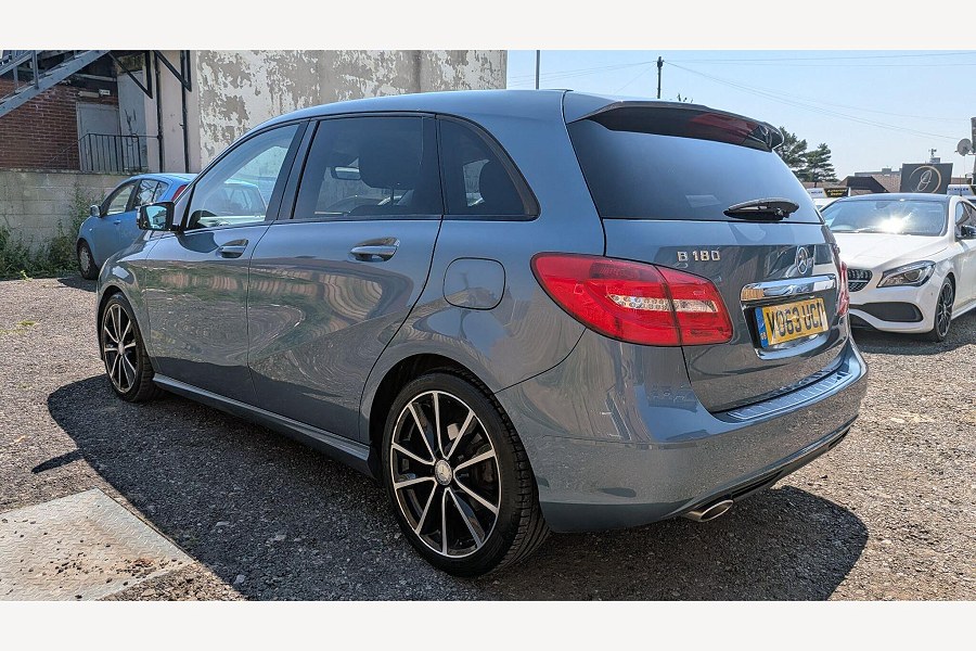 2013 Mercedes-Benz B Class photo 12