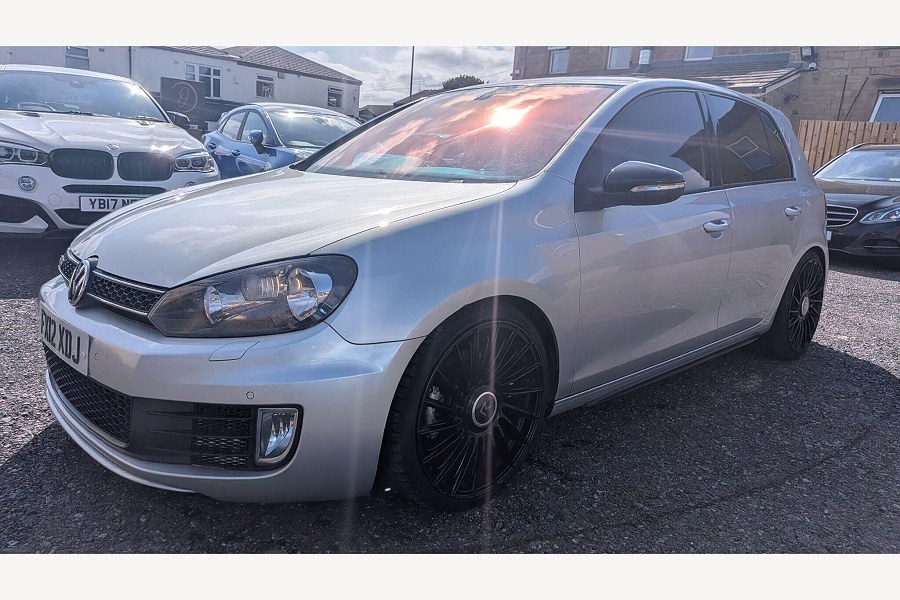 2012 Volkswagen Golf photo 9