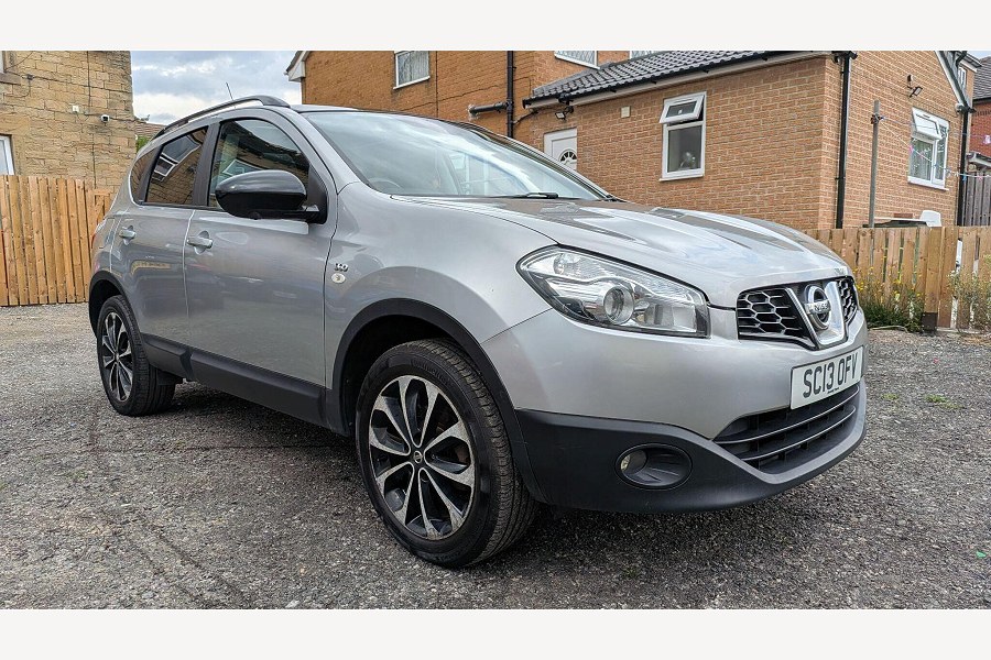 2013 Nissan Qashqai photo 3