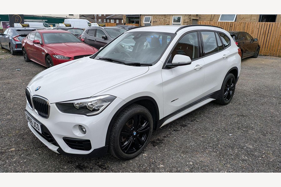 2016 BMW X1 photo 7