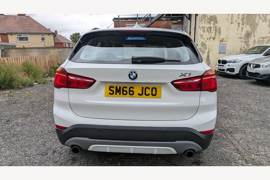2016 BMW X1 photo 14