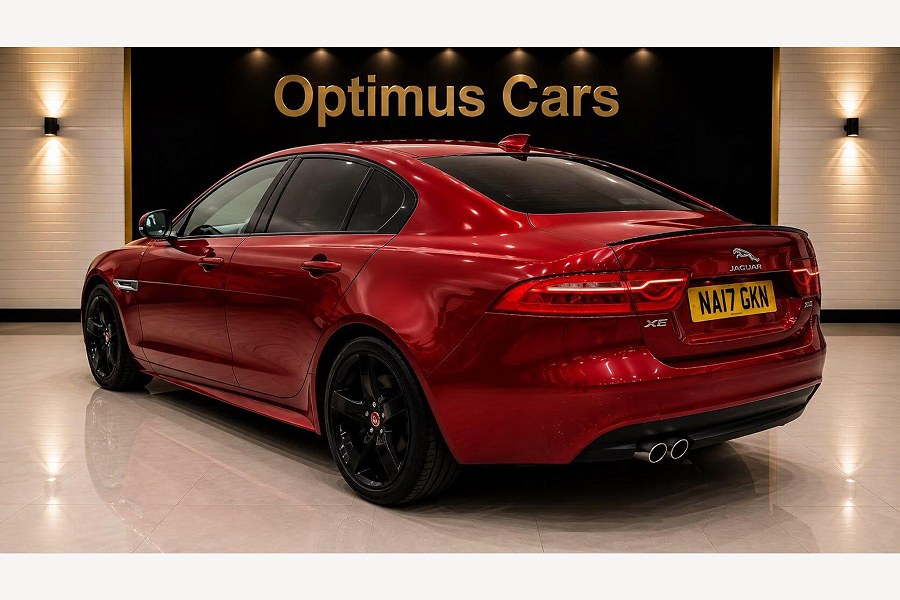 2017 Jaguar XE photo 10