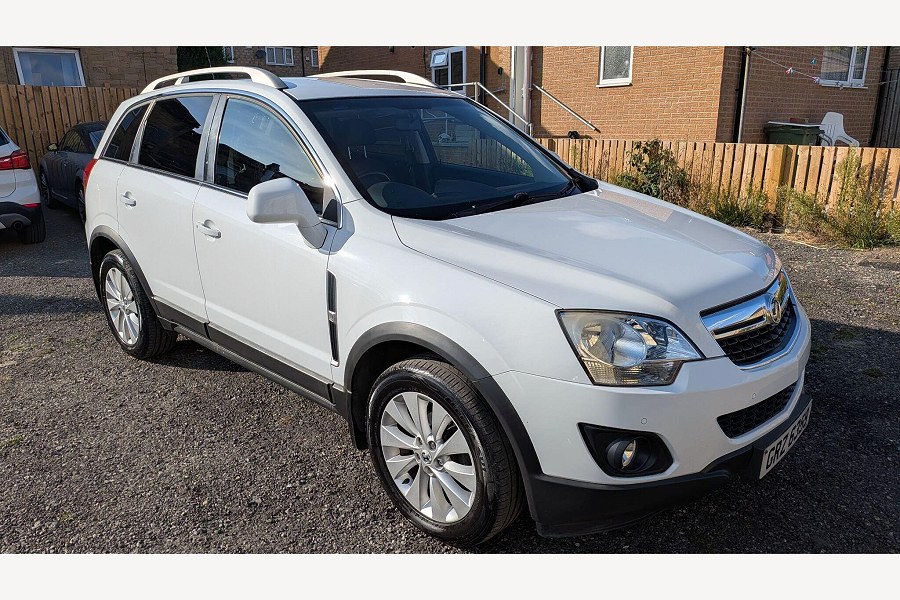 2013 Vauxhall Antara photo 1