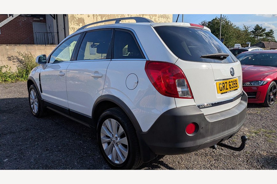 2013 Vauxhall Antara photo 11