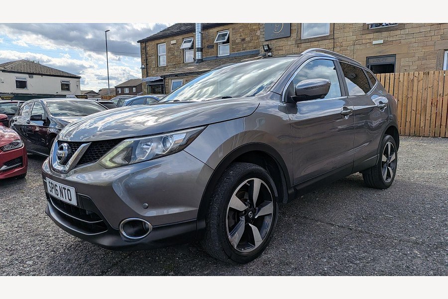 2016 Nissan Qashqai photo 9