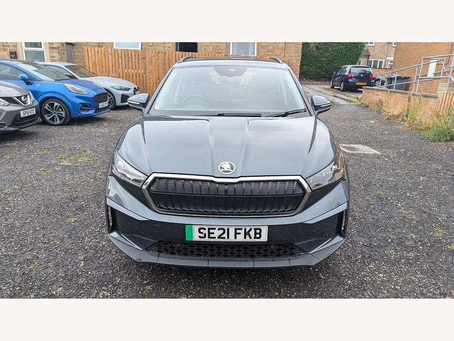 2021 Skoda Enyaq photo 4