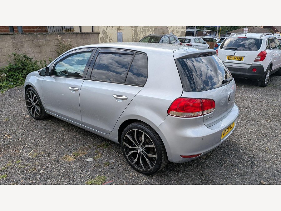 2012 Volkswagen Golf photo 10