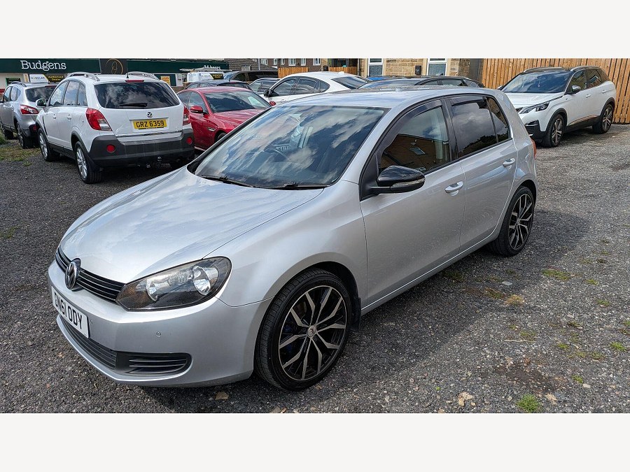 2012 Volkswagen Golf photo 7