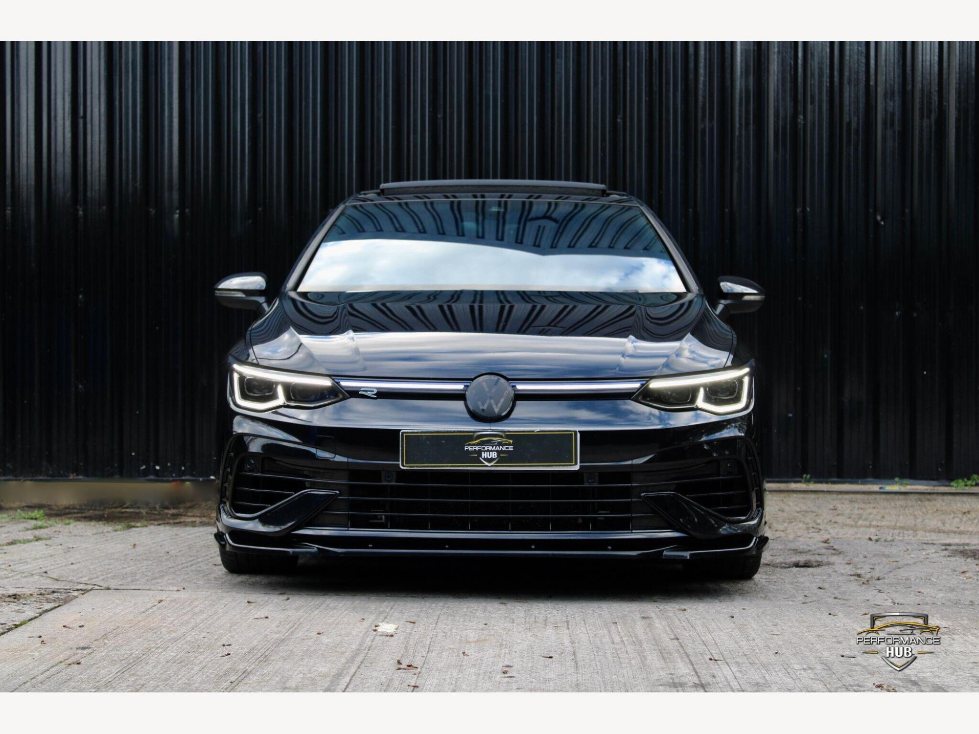 Volkswagen Golf photo 2