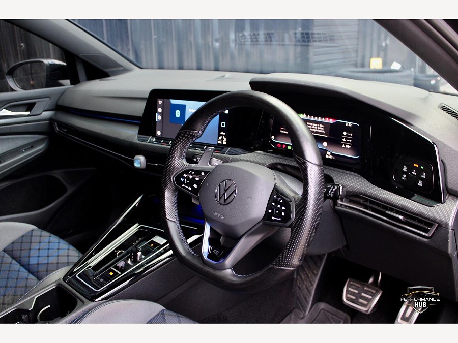 2023 Volkswagen Golf photo 6