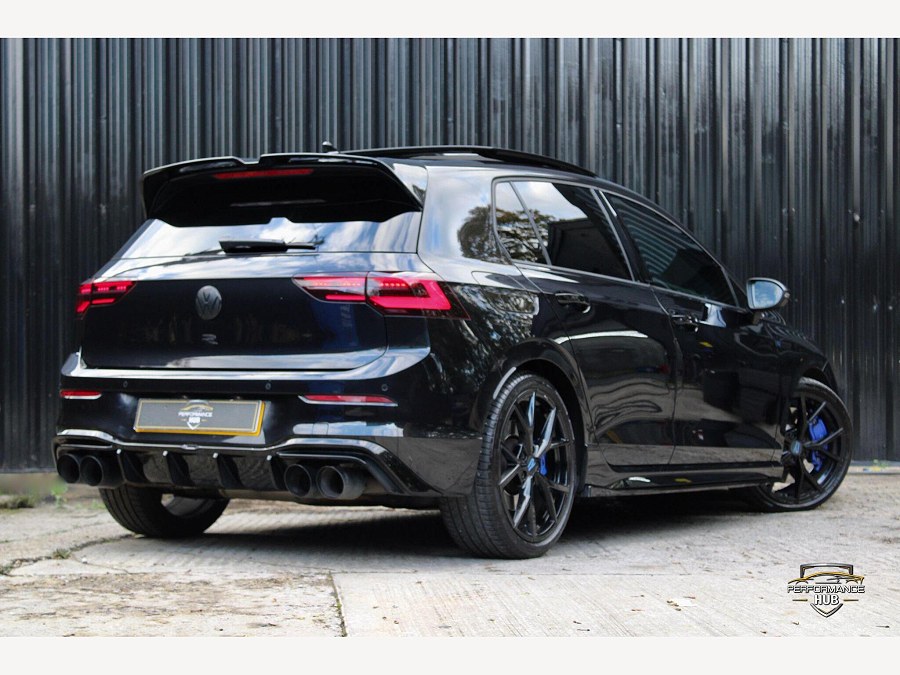 2023 Volkswagen Golf photo 4