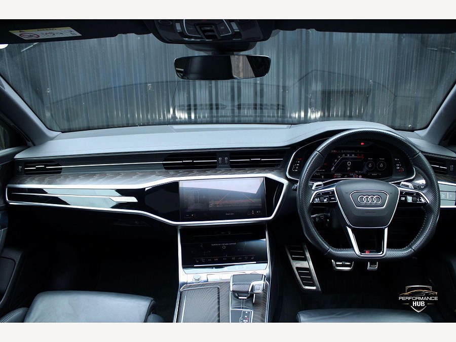 2020 Audi RS6 Avant photo 14