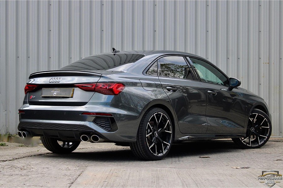 2021 Audi S3 photo 4