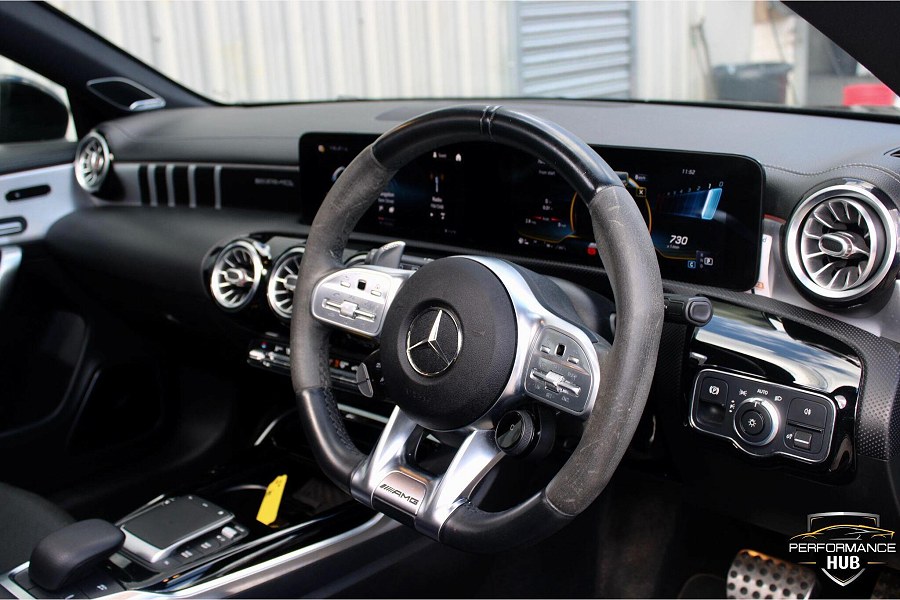 2020 Mercedes-Benz CLA photo 7