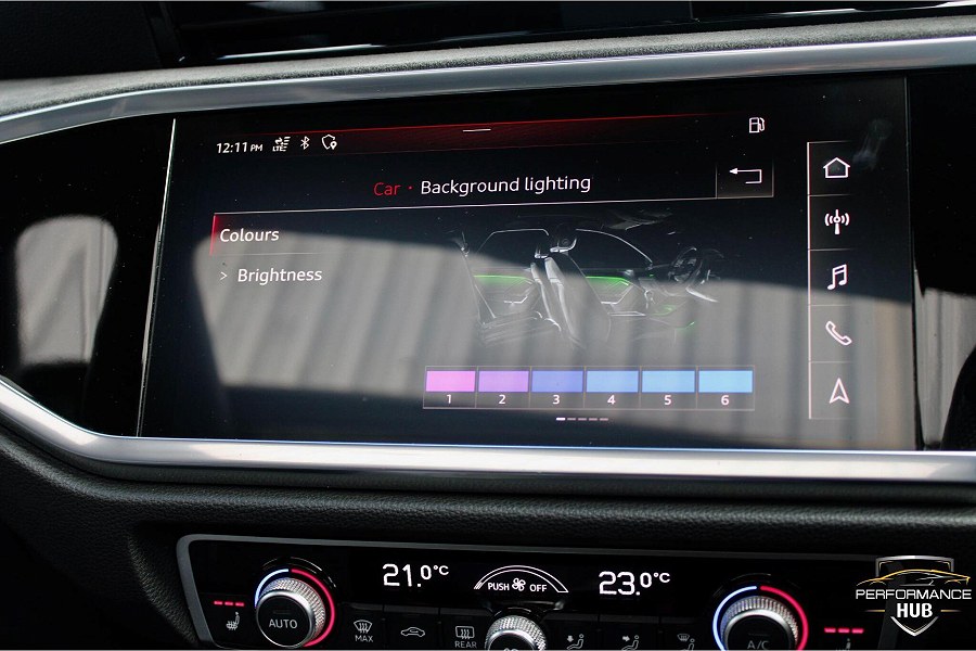 2020 Audi RS Q3 photo 14
