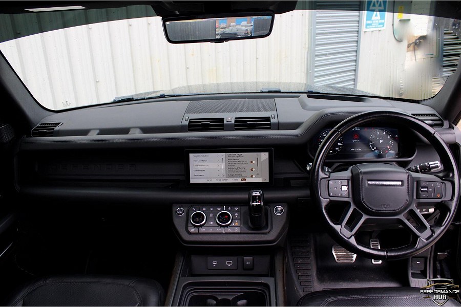 2021 Land Rover Defender 90 photo 12