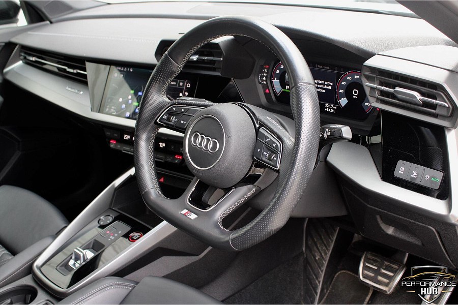 2021 Audi S3 photo 7
